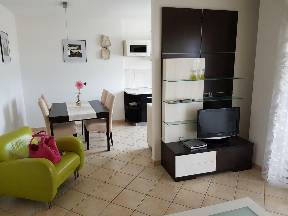Ferienhaus Topic Vrsar Εξωτερικό φωτογραφία